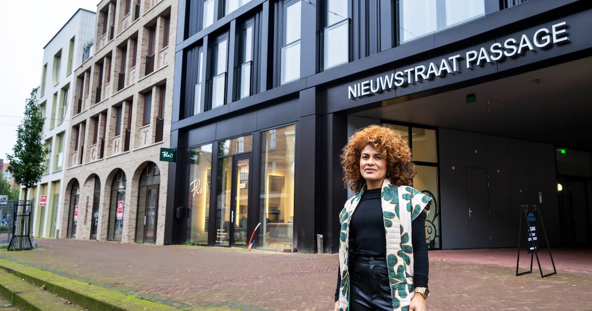 De ingang van FLOR Arnhem in de Nieuwstraat Passage